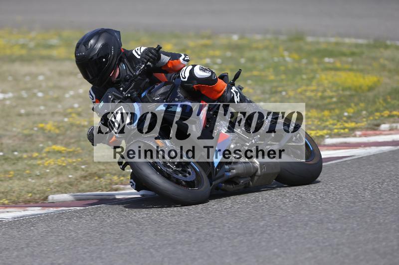 /37 09.08.2026  Pluess Motosport ADR/Freies Fahren/187